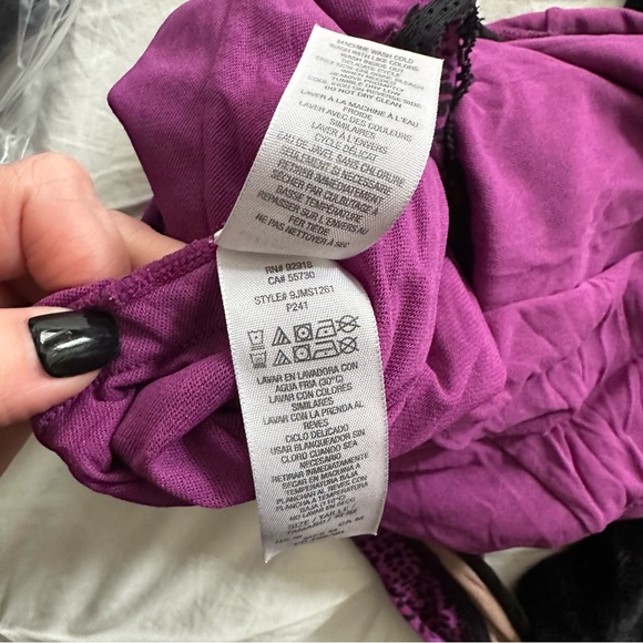 Juicy Couture Romper M - Picture 5 of 9